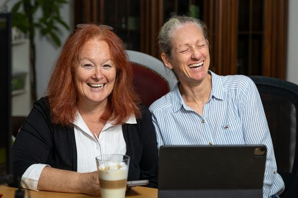 Ihre Buchhalter Geschäftsführerin Karin Grauszer und Buchhalterin Andrea Schwabl